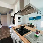 Zaragoza Central Apartment شقة *